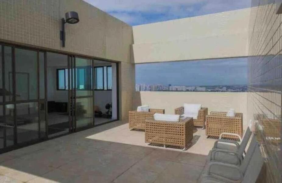 Flat Ao Lado Do Rio Mar No Edf Beach Class Excelsior Por Yolo Recife Exterior photo